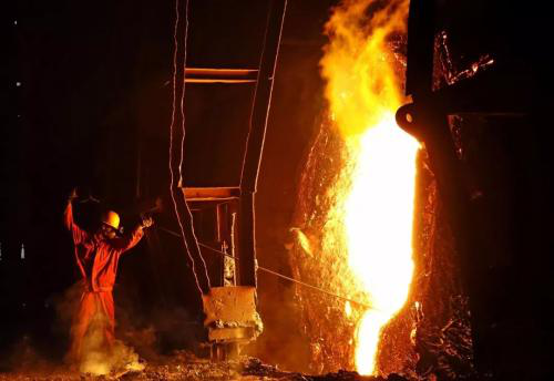 鋼殼(ké)中頻爐(lu)漏爐、穿(chuan)爐事故(gu)預防措(cuò)施